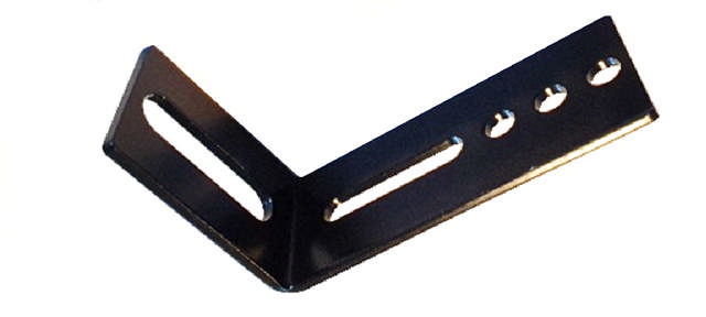 VINKLAT FÄSTE 3MM PLÅT SVARTLACKAT