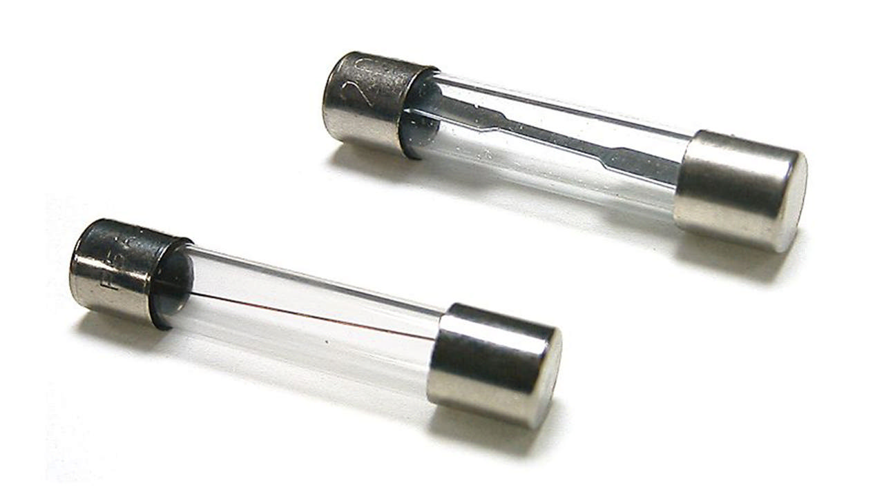 Glass fuses 6.3-32mm