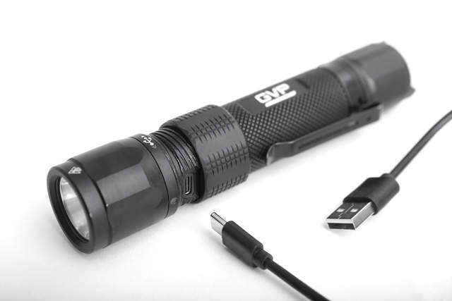 FICKLAMPA LED 2500lm