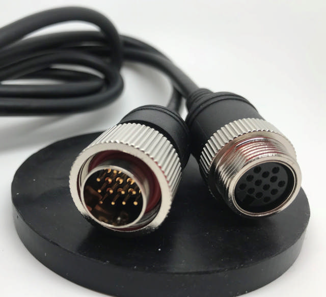KABEL 5 M
